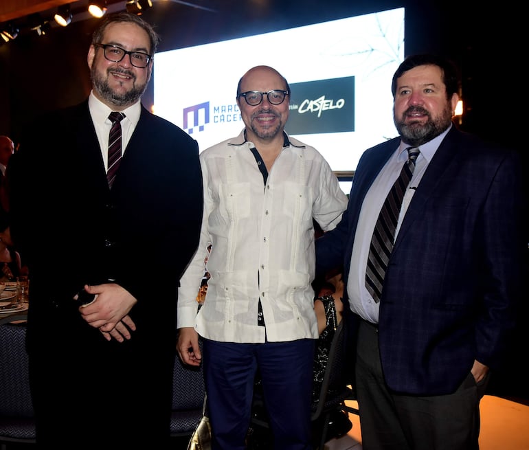 Juan Calcena, Michael De Landsheer y Jorge Seigneur. 