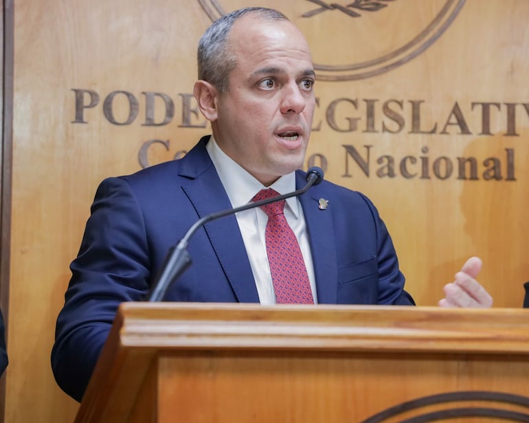 Camilo Benítez, contralor general de la República.