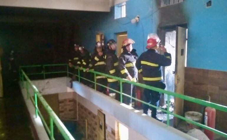 Principio de incendio en penitenciaría Tacumbú fue controlado