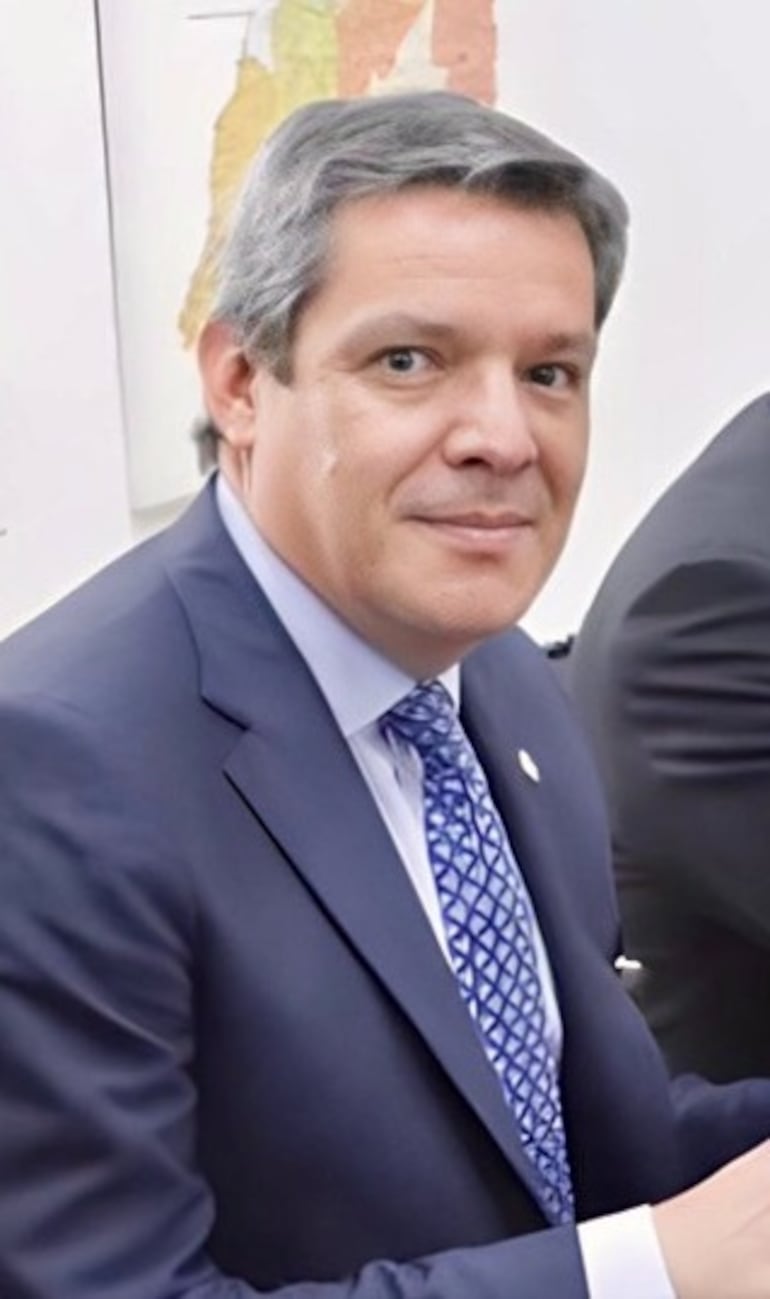 Director financiero de Itaipú, Rafael Lara Valenzuela.