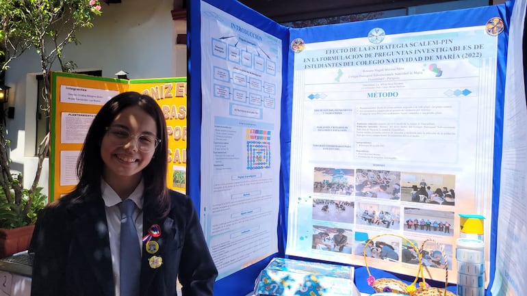 Una de las estudiantes destacadas en la feria de ciencias Pierre et Marie Curie