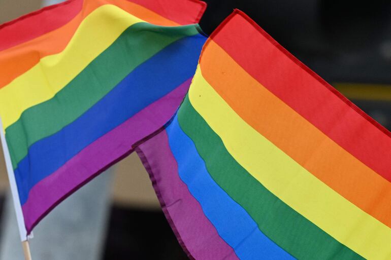 Banderas de arcoíris que representan el orgullo homosexual.