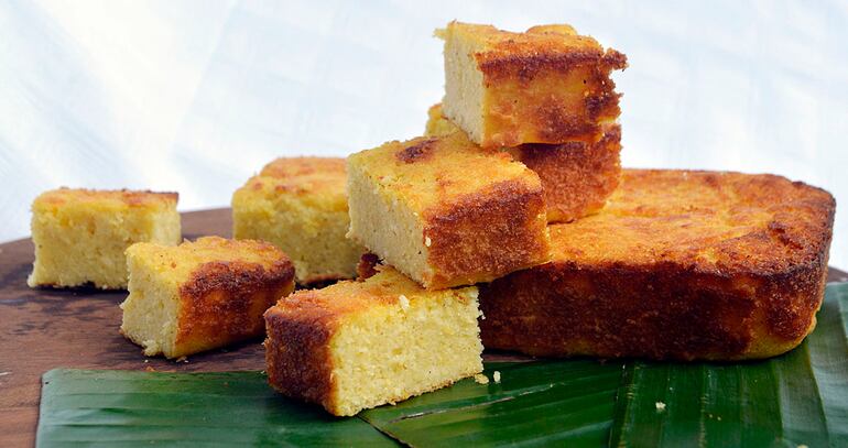 En el campo, la sopa paraguaya es cocida en el tatakua, lo que le permite un sabor diferencial.