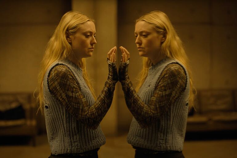 Observados película Dakota Fanning