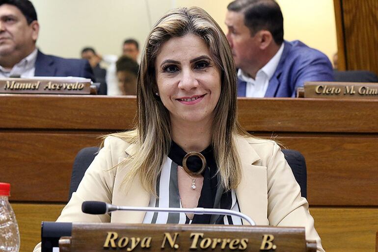 Roya Torres (PLRA), diputada por Alta Paraná.