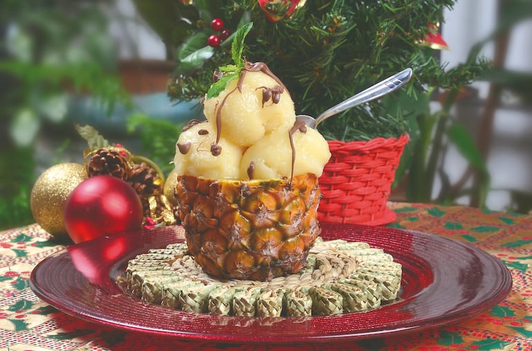 Helado de piña con mandioca.