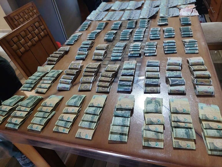 Dinero en efectivo encontrado en el domicilio de uno de los detenidos en el caso Scanner.