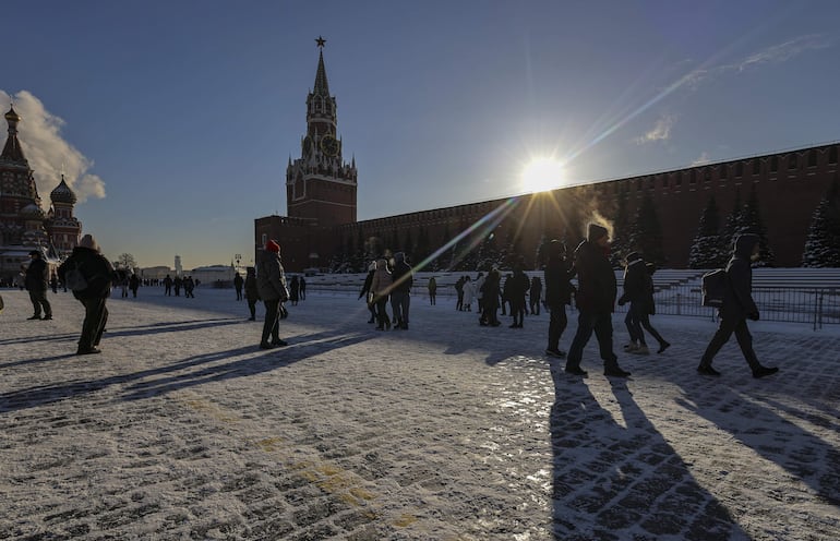 Ola de frío en la Plaza Roja de Moscú, Rusia.