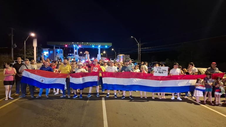 Crecen protestas contra aumento de peaje: proponen mudar puesto de Coronel Bogado