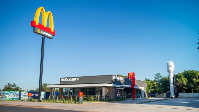 El flamante local de McDonald's en Limpio ya está habilitado.