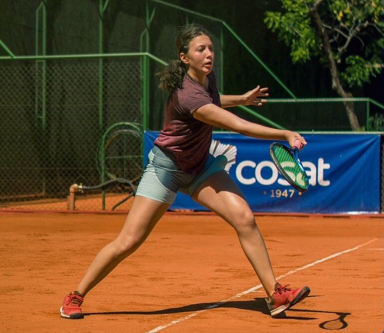 Sofía Magalí Barreto enfrenta hoy en cuartos a la argentina Josefina López.