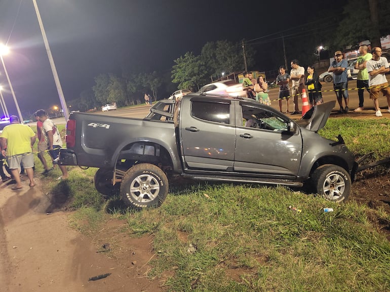 Esta camioneta Chevrolet S10, al mando de Agustín Erico Garay Álvarez, de 29 años habría causado el accidente fatal. 