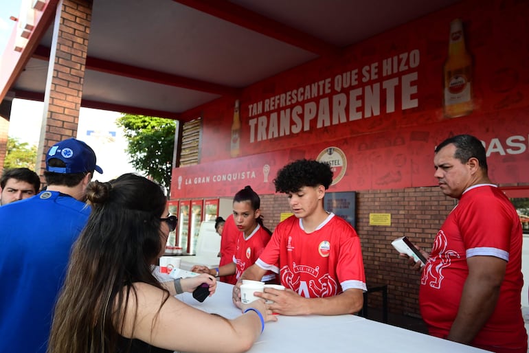 Amstel es el sponsor oficial de la Conmebol Sudamericana.