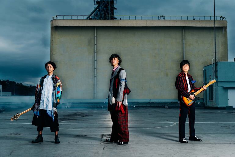 Radwimps, el grupo japonés de rock fundado en 2001 por el vocalista y compositor Yojiro Noda