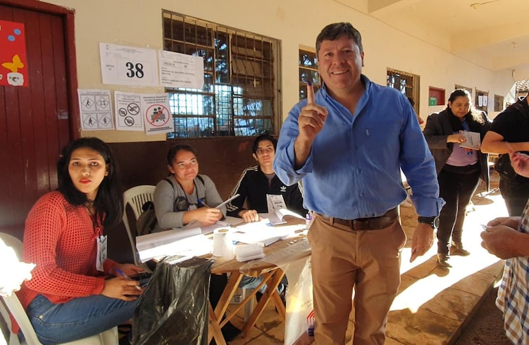 Daniel Pereira Mujica sería uno de los candidatos a intendente de Ciudad del Este en 2026.