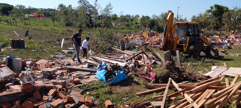 En este estado de destrucción quedó la zona de Guaicá, una de las que más necesita asistencia de la SEN.