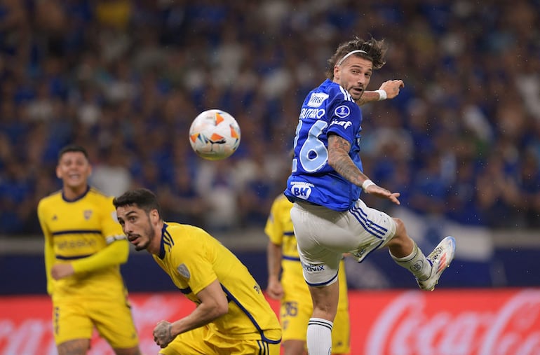 Cruzeiro venció a Boca y está en cuartos. AFP