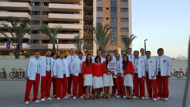 En el año 2016 se prefirió la combinación del blanco y rojo.