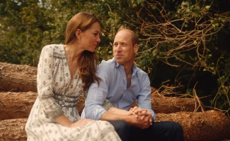 "Este tiempo sobre todo nos ha recordado a William y a mí que reflexionemos y estemos agradecidos por las cosas simples pero importantes de la vida", expresó Kate Middleton.
(Instagram/The Prince and Princess of Wales)