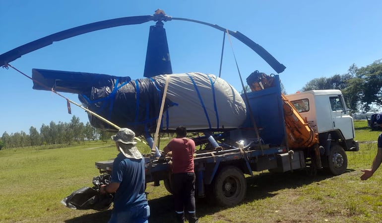 El helicóptero Robinson R44 de la Policía Nacional, que operaba con la identificación A-01, probablemente ya no pueda volar luego del accidente de este martes.