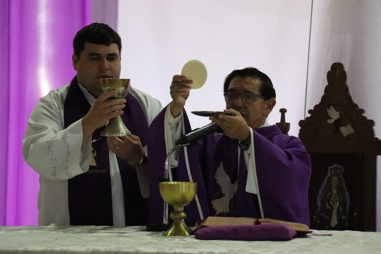 Inició el novenario de la Virgen del Paso en Itapé