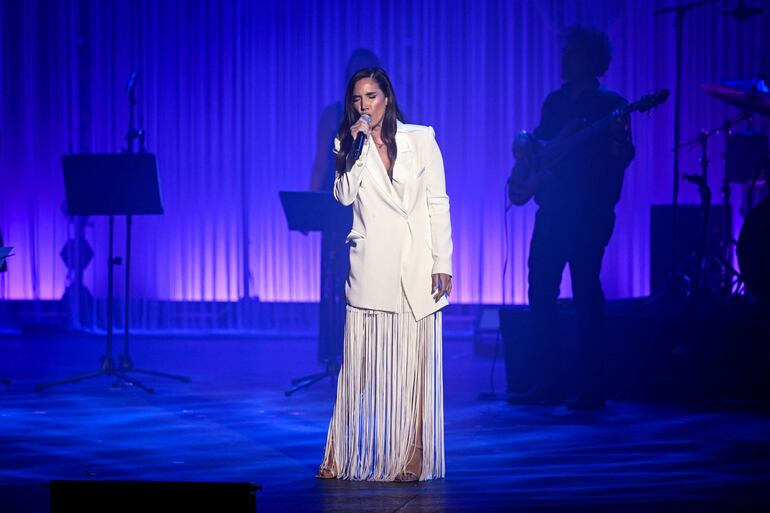 India Martínez en el escenario del Gran Teatro Falla.