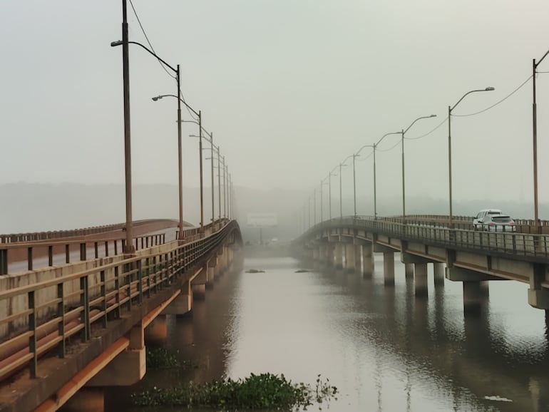 Fotos de contaminación por humo en Encarnación.