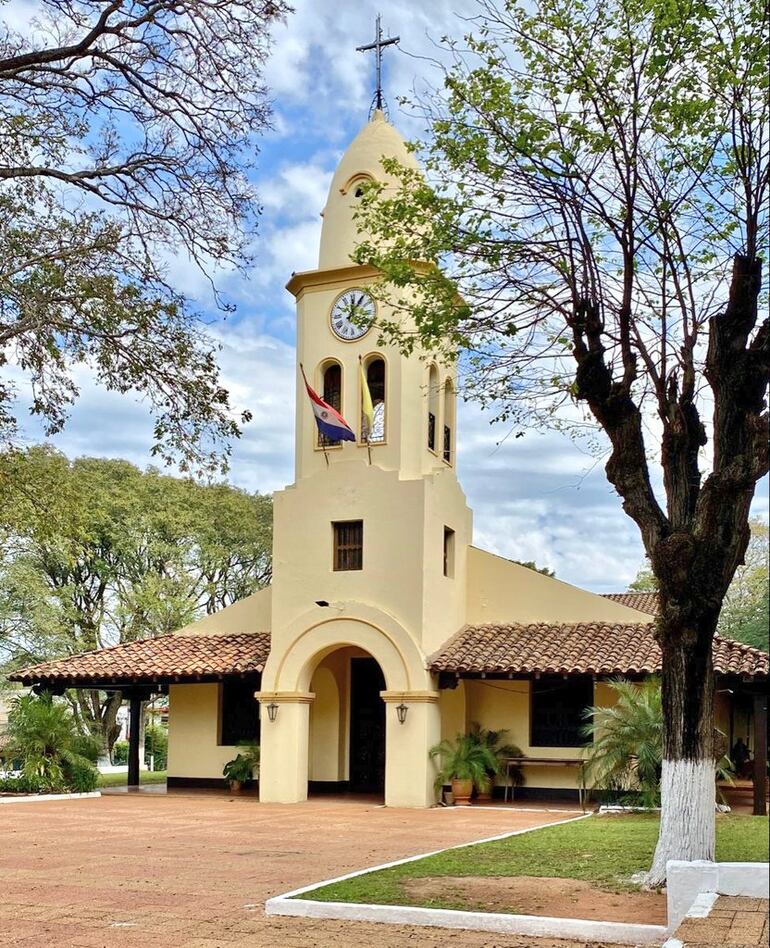 El templo de Ñandejára Guasu fue declarado Santuario Nacional del Paraguay por el arzobispo de Asunción Juan Sinforiano Bogarín el 18 de marzo de 1942.