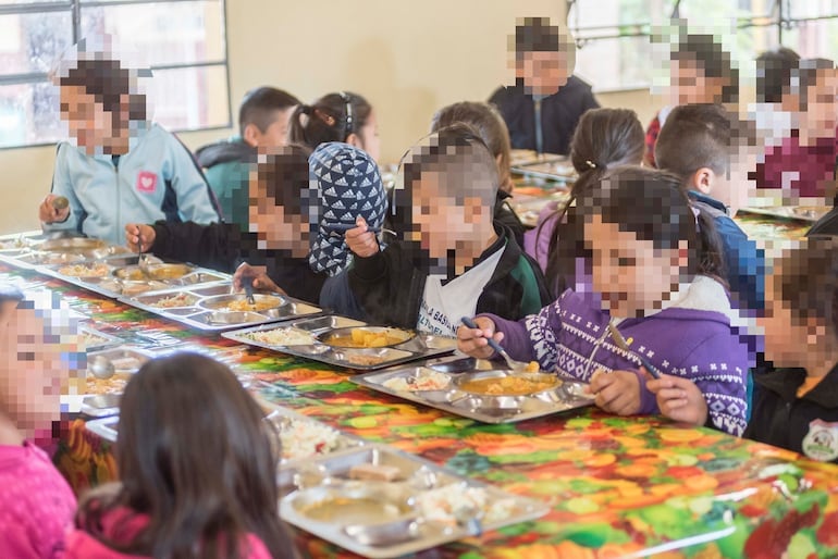 El almuerzo llegará en el último tramo del año escolar en Santa Rosa del Monday,