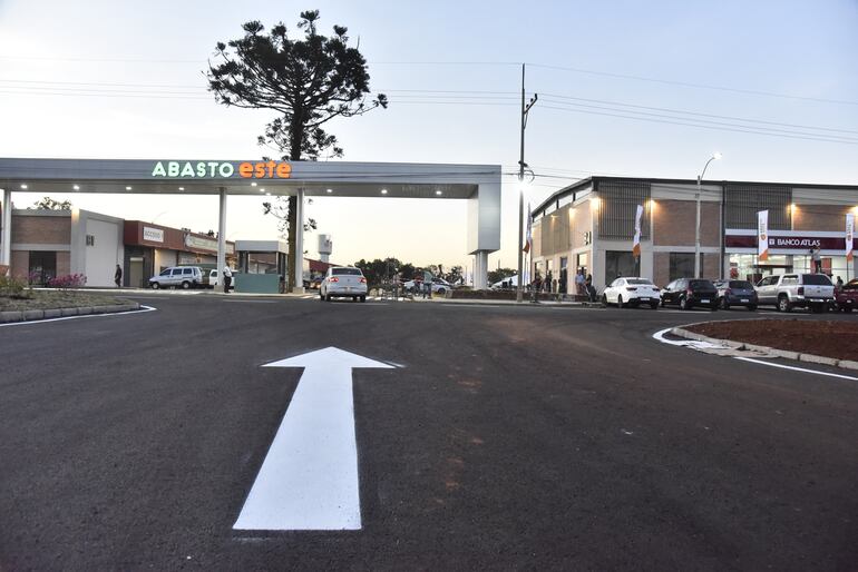 El nuevo centro de compras ofrece comodidad en sus instalaciones. 