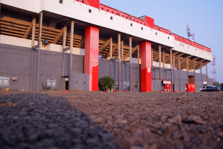 Estadio Antonio Aranda de Ciudad del Este