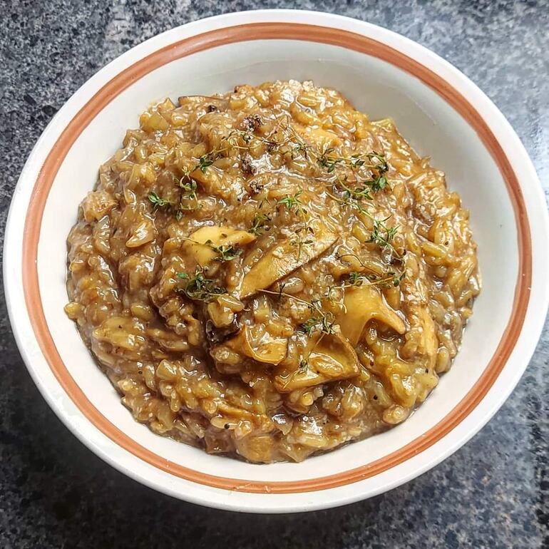 Risotto de hongos Macrocybe Titans y Hongo tintorero.
