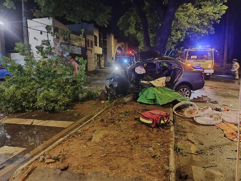 Un hombre de 32 años murió tras un accidente en la avenida Félix Bogado.