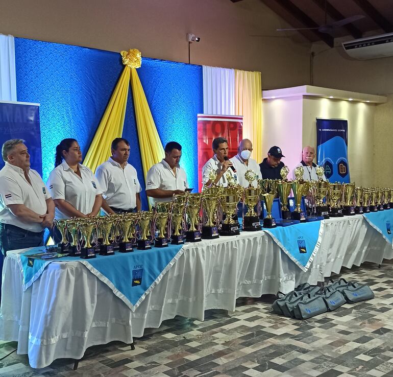 Conferencia de prensa y lanzamiento del torneo por el 79° aniversario del Club de Caza y Pesca.