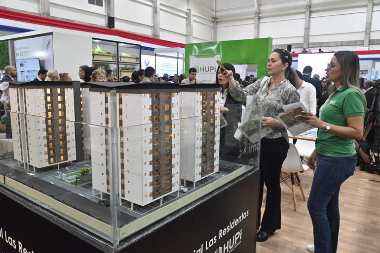 Exitosa feria "Mi vivienda" será replicada en otras ciudades del país.