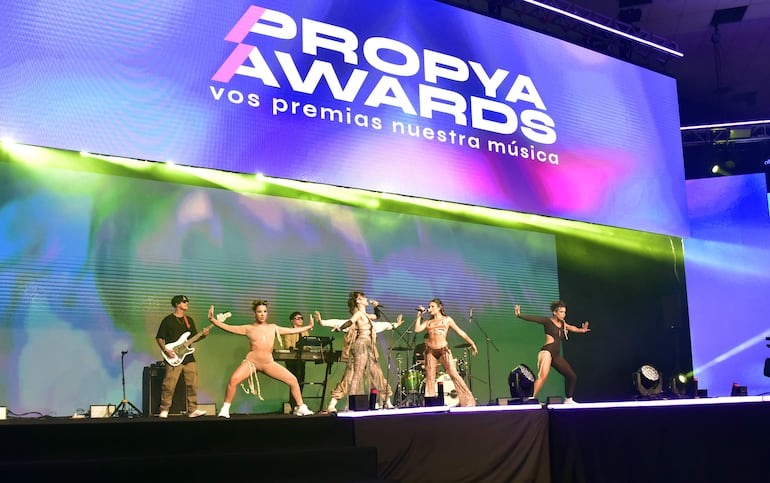 En el Centro de Eventos del Paseo La Galería se llevó a cargo la segunda edición de los PROPYA AWARDS.