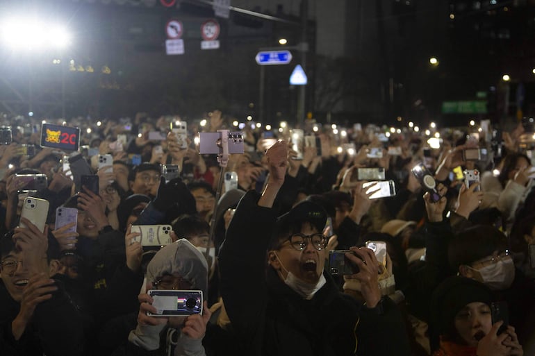 Celebración en Corea del Sur ya desde un poco antes de recibir el 2024.  EFE/EPA/JEON HEON-KYUN
