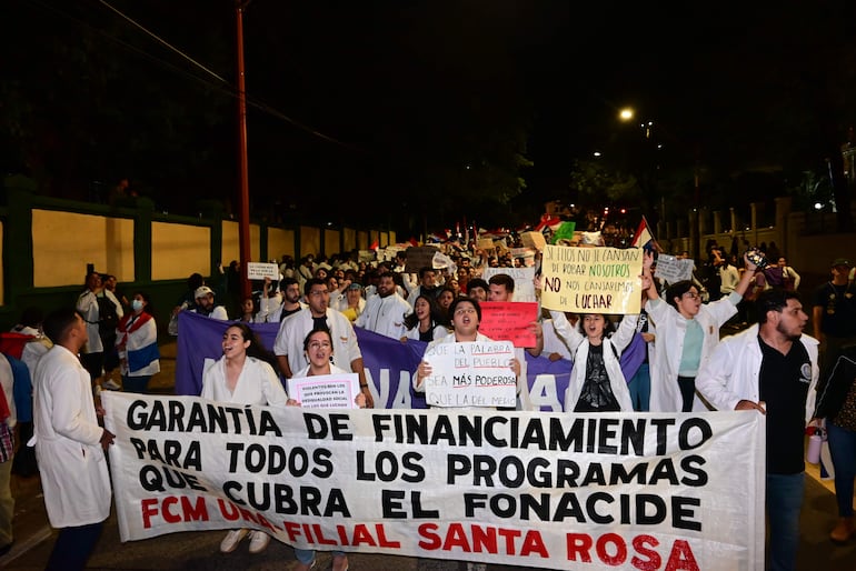 Manifestación de estudiantes universitarios.