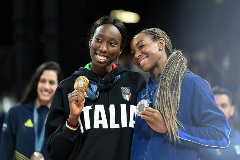 Las medallistas de oro, la italiana número 18 Paola Ogechi Egonu