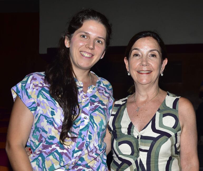 Jimena Vallejos y Laura Barriocanal.