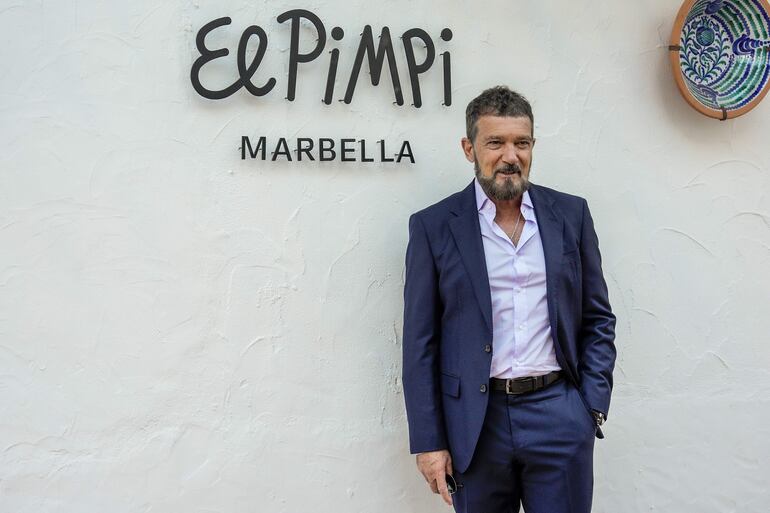 El actor Antonio Banderas en la inauguración de su nuevo restaurante El Pimpi en Puente Romano, Marbella (Andalucía).