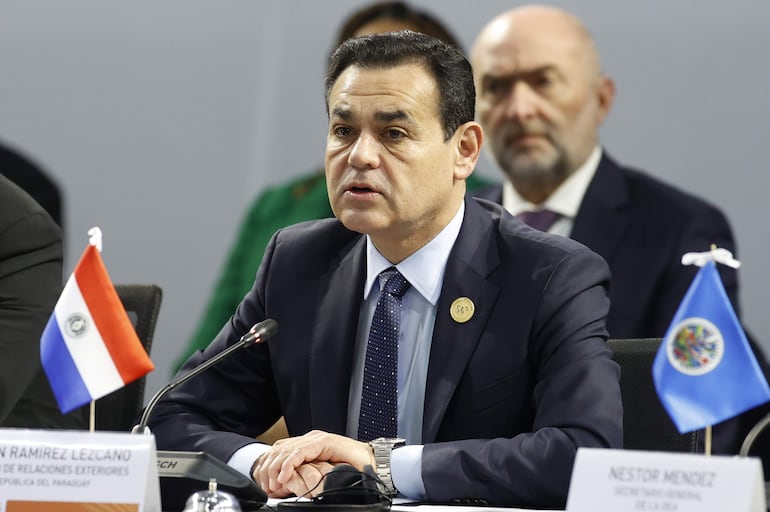 Ministro de Relaciones Exteriores de Paraguay, Rubén Ramírez.