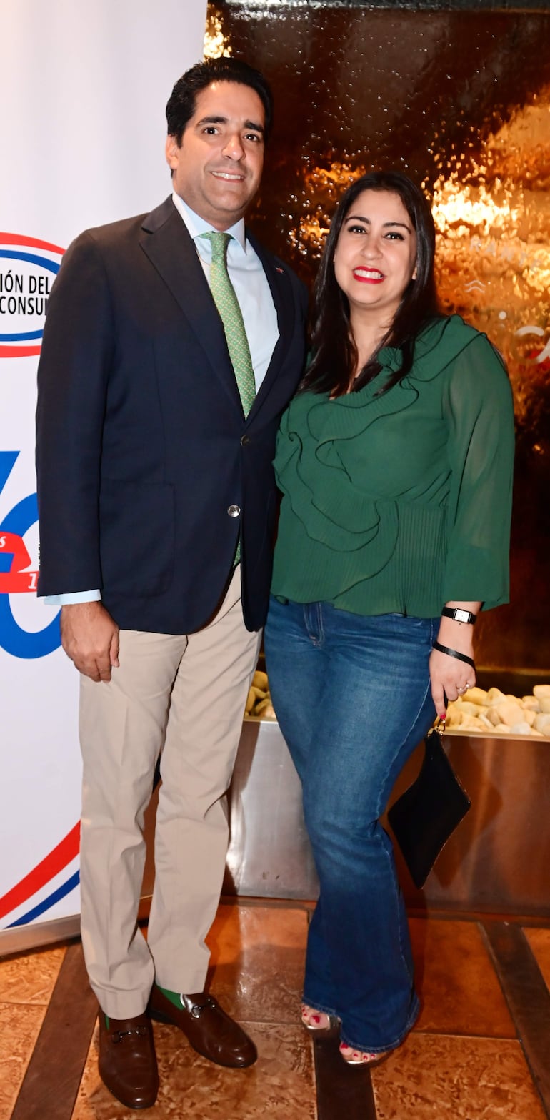 Julio Castaños, embajador de República Dominicana y Carolina de Castaños. 