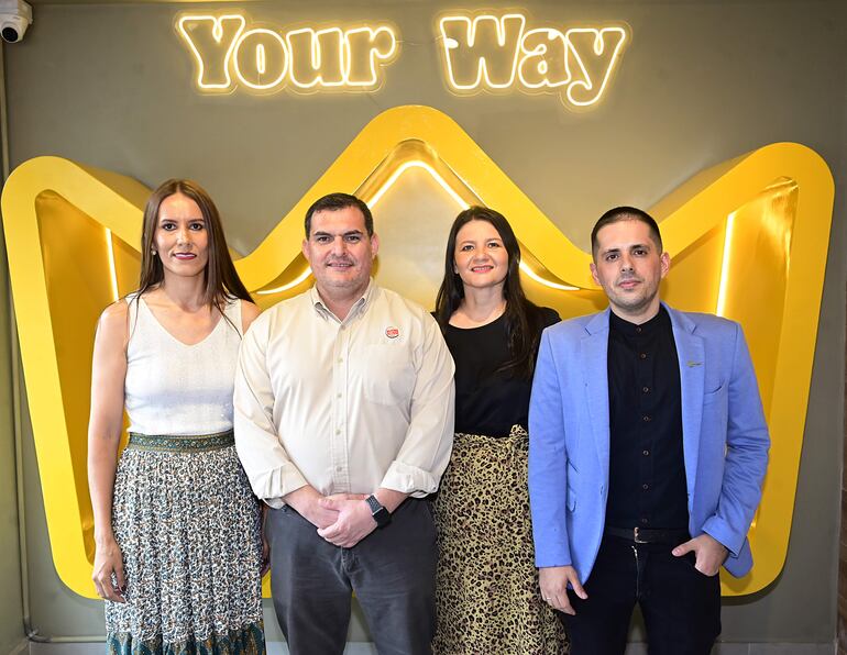 Asucena Romero, Diego  López, Lorena Delgado y Eduardo Álvarez.