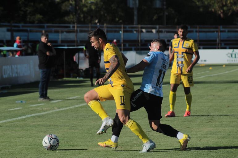 Trinidense y Guaireña igualaron 1-1 en Villarrica.