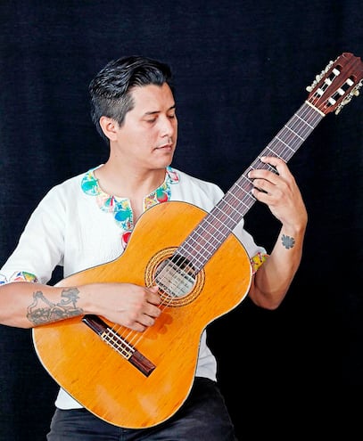 El guitarrista y compositor Juan Vera Esquivel presentará su nuevo material discográfico.