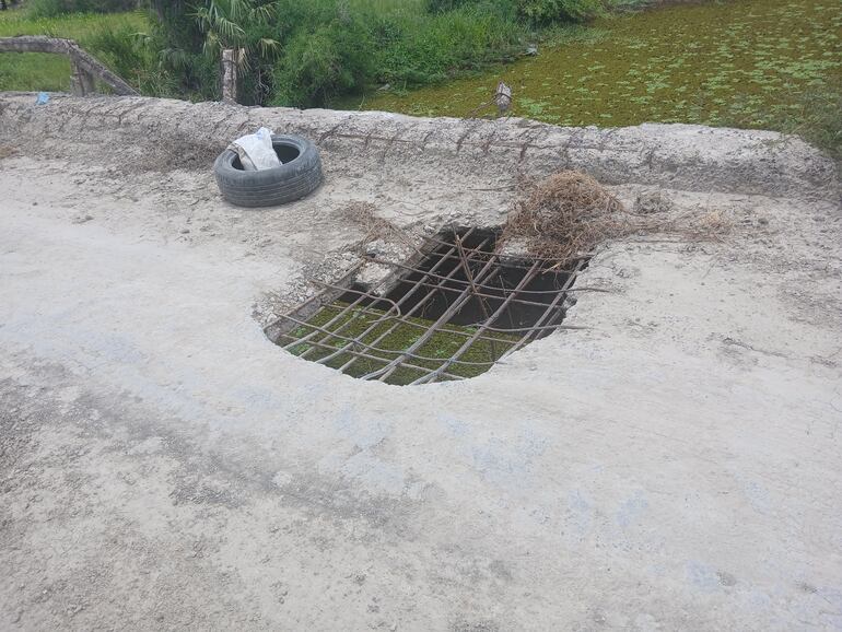 Otra de las trampas en un puente en el camino Toro Pampa y la uniòn con la ruta bioceanica.