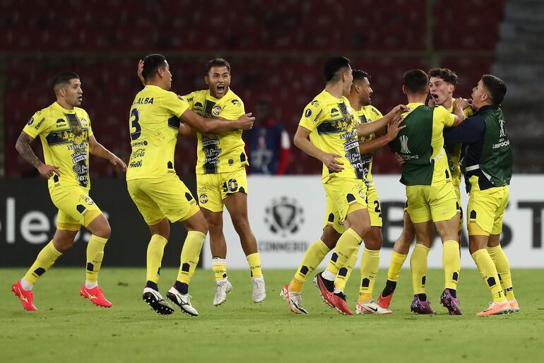 Sportivo Trinidense jugará ante el Colo Colo de Chile en la tercera fase de la Libertadores