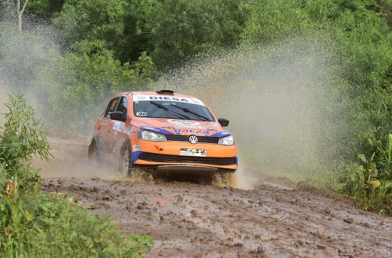 Nicolás Baeza y David González se destacaron en la RC4C, al mando del VW Gol Trend.