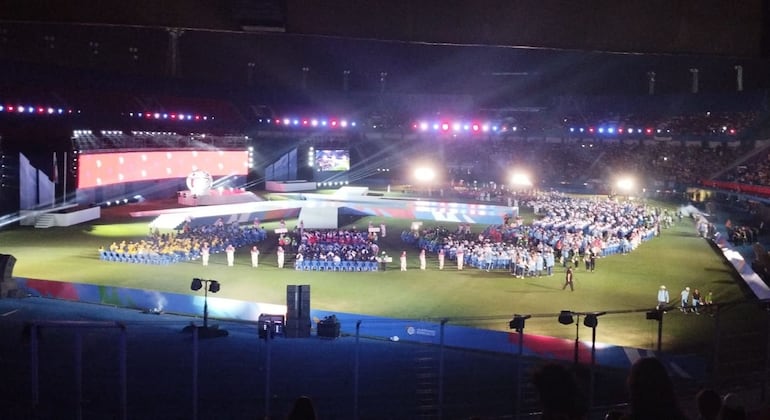 Imponente escenario en el estadio La Nueva Olla, donde se realizó anoche la ceremonia inaugural de los IV Juegos Latinoamericanos de Olimpiadas Especiales.